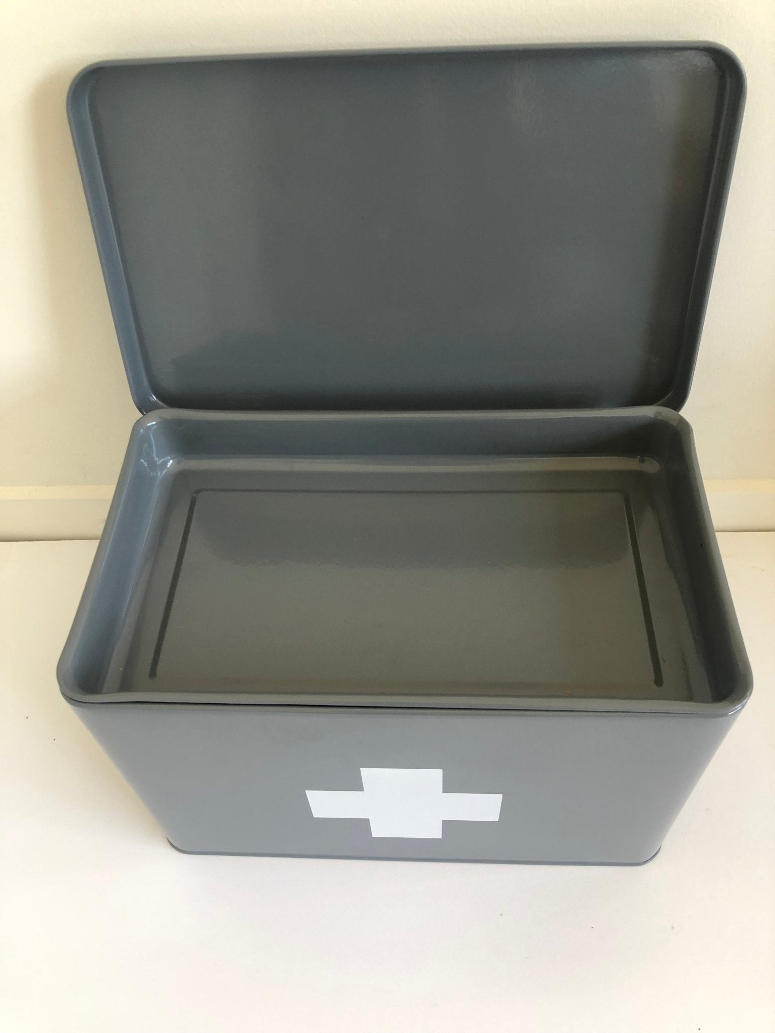 Family Essentials First Aid Kit - Tin only - parachutefirstaid