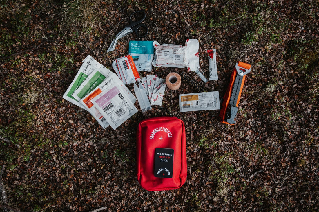Be Prepared – Know your First Aid Kit - parachutefirstaid